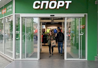 Стеклянные двери для магазина