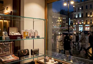 Витрина магазина в Москве — фото 10